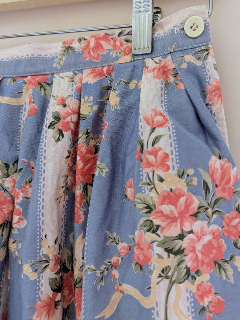Vintage Long Dreamy floral Skirt With Pockets 100% Cotton Size 8/Medium